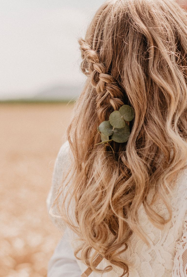Hairstyling